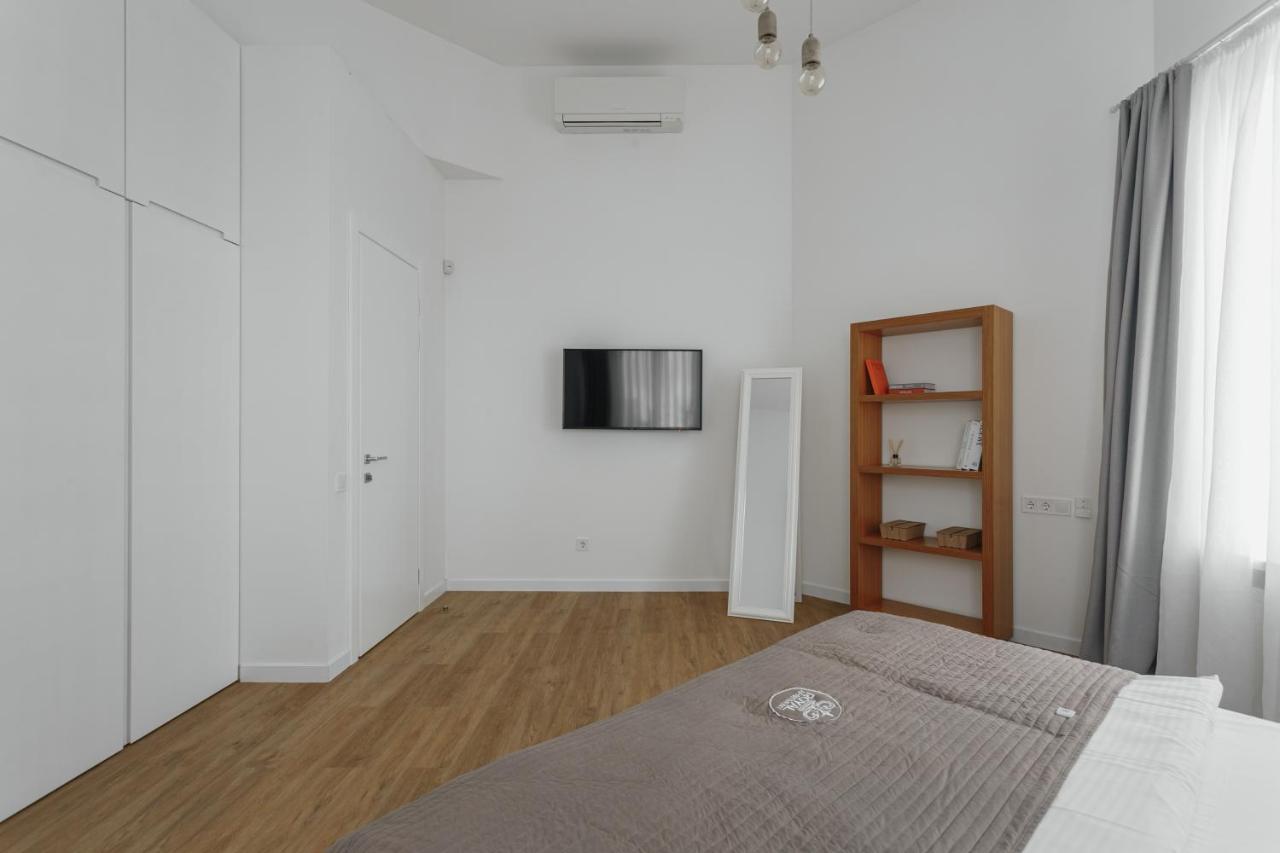 Royal Sky Apartments Odessa Esterno foto