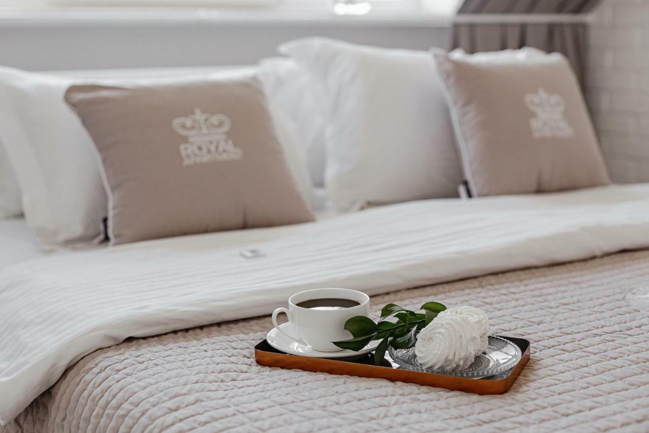 Royal Sky Apartments Odessa Esterno foto